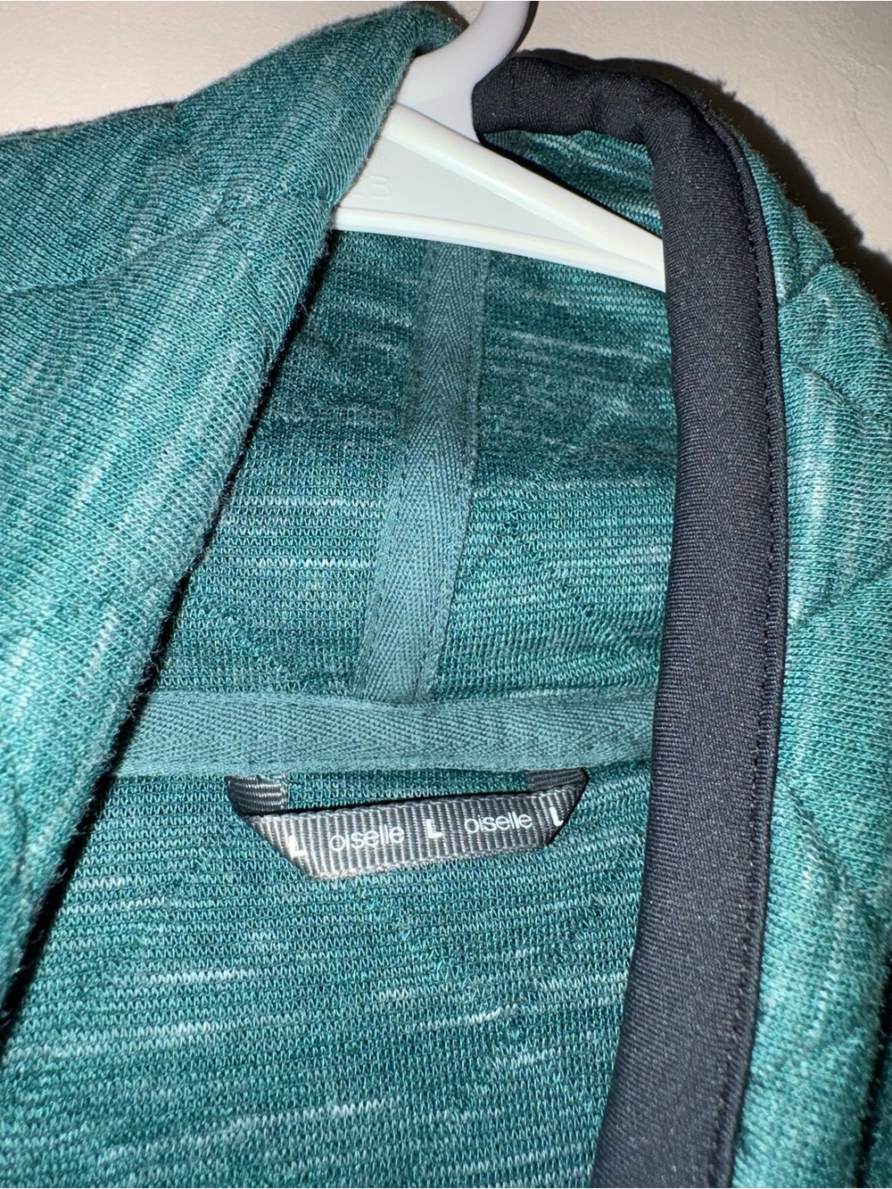 Oiselle Lauren Quilted Teal Turtleneck Sweatshirt - Women - Picture 2 of 3